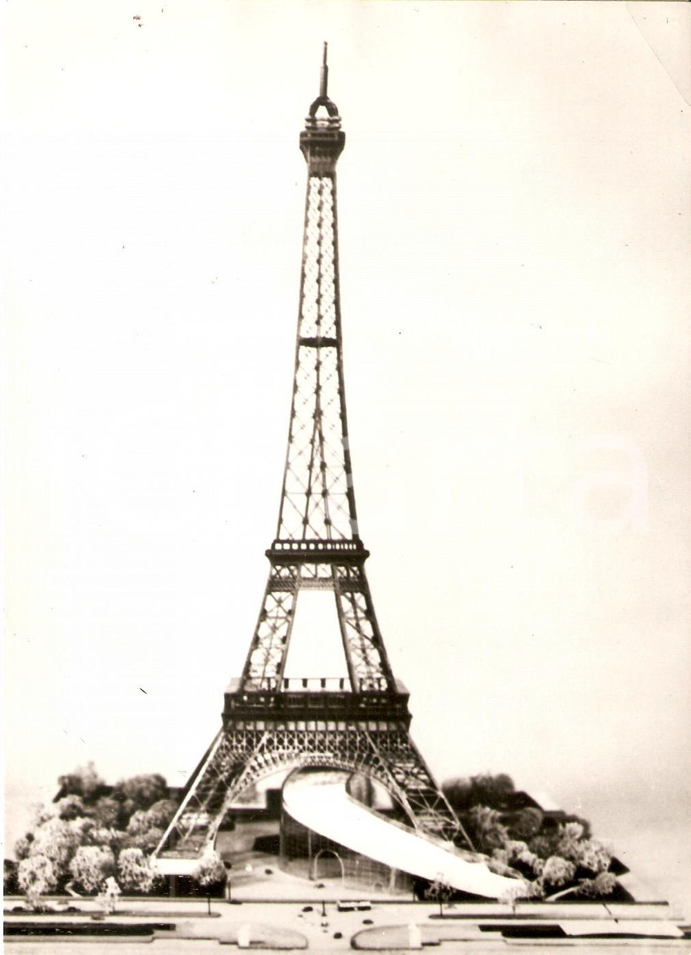 Fotografia d epoca originale 1969 PARIS Progetto di pista da sci ai piedi della TOUR EIFFEL Foto 17x14 cm 1
