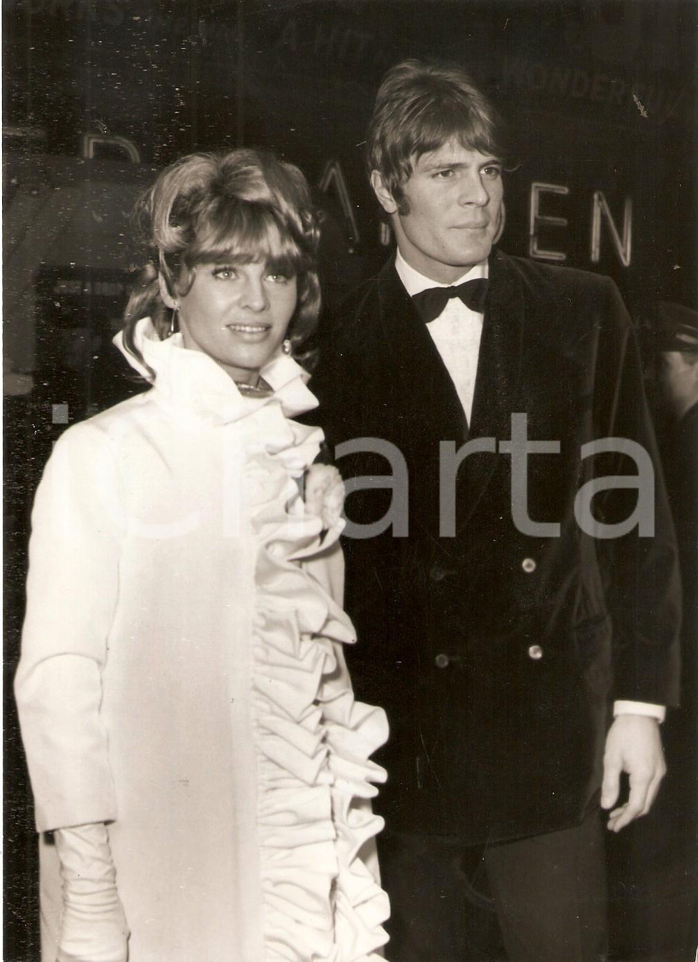 Fotografia d epoca originale 1965 NEW YORK CAPITOL THEATRE Julie CHRISTIE Don BESSANT Anteprima DOTTOR ZIVAGO 1