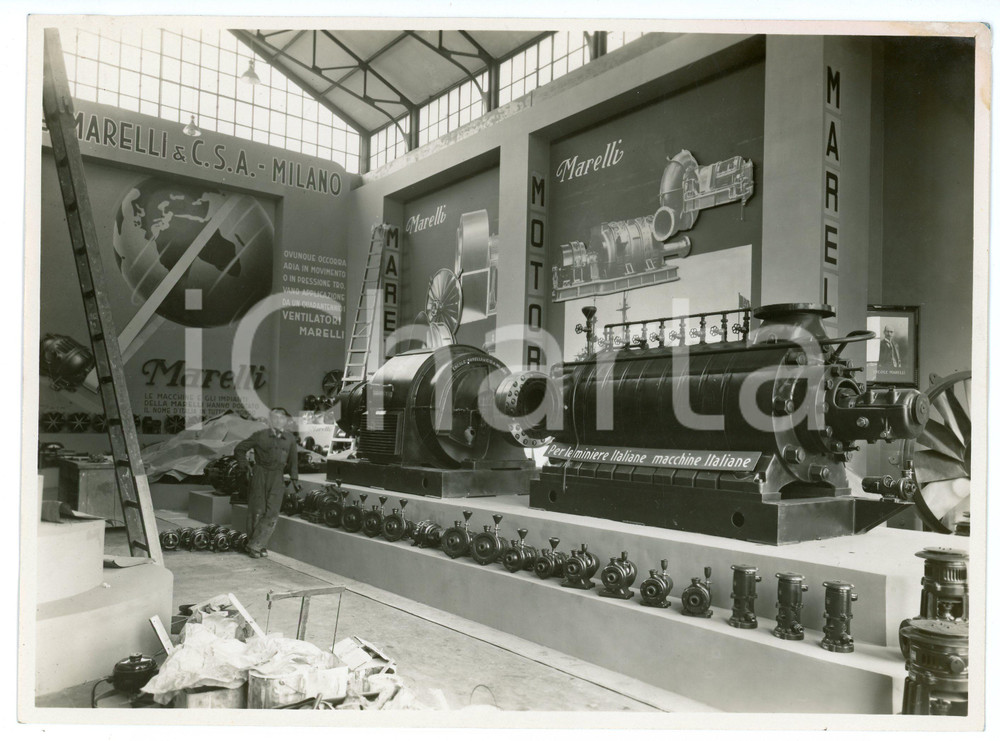 Fotografia d epoca originale 1939 MILANO Fiera Campionaria  Pompa centrifuga MARELLI per miniere di carbone 1