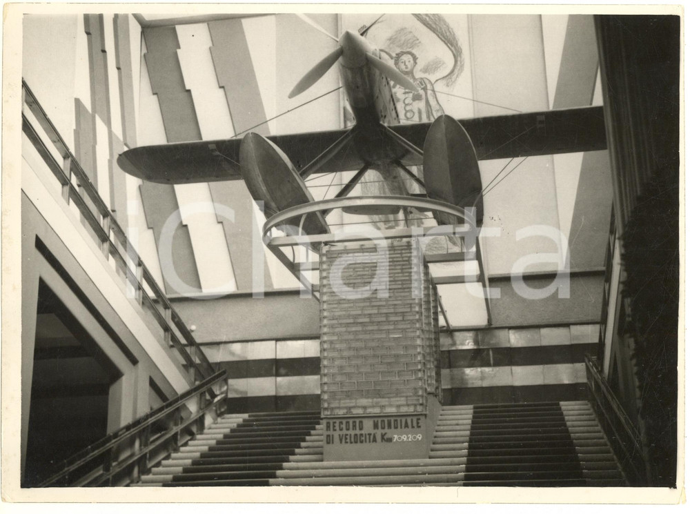 Fotografia d epoca originale 1935 MILANO TRIENNALE Mostra dello Sport  Velivolo di Francesco AGELLO Foto 1