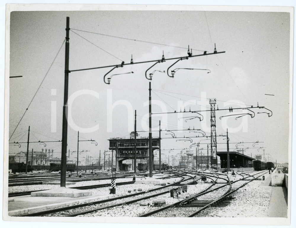 Fotografia d epoca originale 1935 MILANO Stazione Centrale  Lavori di elettrificazione  Foto 24x18 cm 1