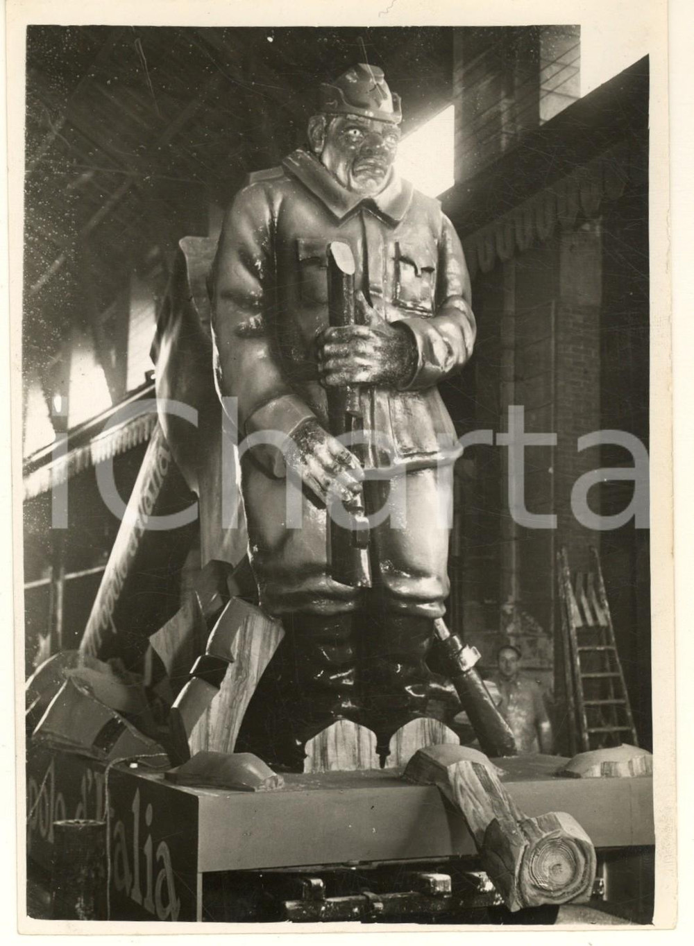 Fotografia d epoca originale 1938 MILANO Giornata della Neve  Allestimento carro de IL POPOLO D ITALIA Foto 1