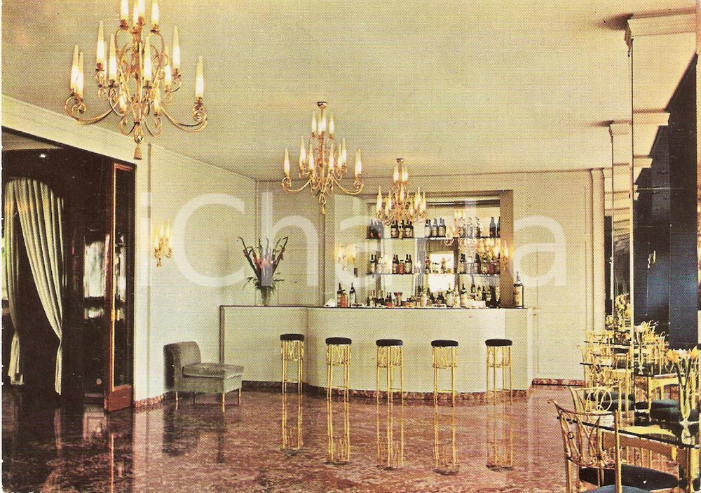 Cartolina originale da collezione 1970 ca MILANO Bar della Terrazza MARTINI Cartolina FG NV 4 1