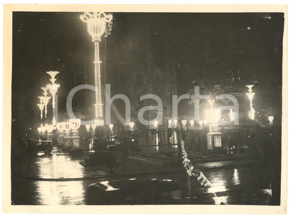 Fotografia d epoca originale 1933 MILANO Commemorazione Marcia su Roma  Illuminazione Piazza Duomo Foto 1