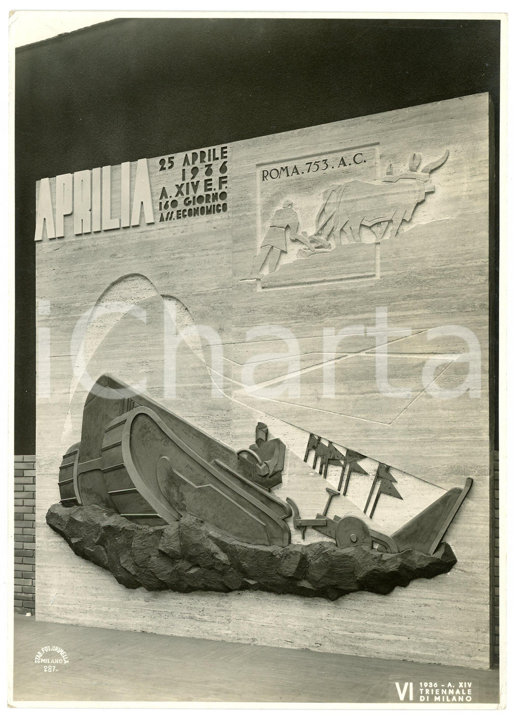 Fotografia d epoca originale 1936 MILANO VI Triennale  Sala rappresentanza del Comune di APRILIA Foto 1 1