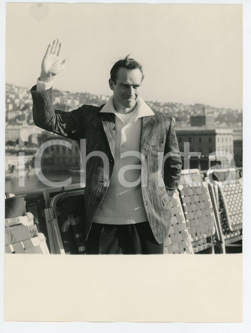 Fotografia d epoca originale 1959 GENOVA Charlton HESTON su transatlantico INDEPENDENCE Foto 18x24 cm 1 1