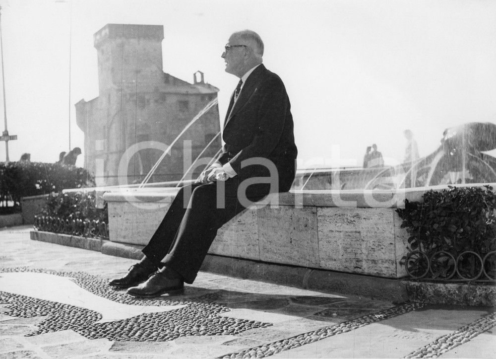 Fotografia d epoca originale 1955 RAPALLO Thornton WILDER commediografo americano  Foto 24x18 cm 1 1