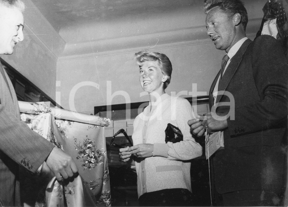 Fotografia d epoca originale 1955 SANREMO Doris DAY Van JOHNSON Foto 24x18 cm 1 1