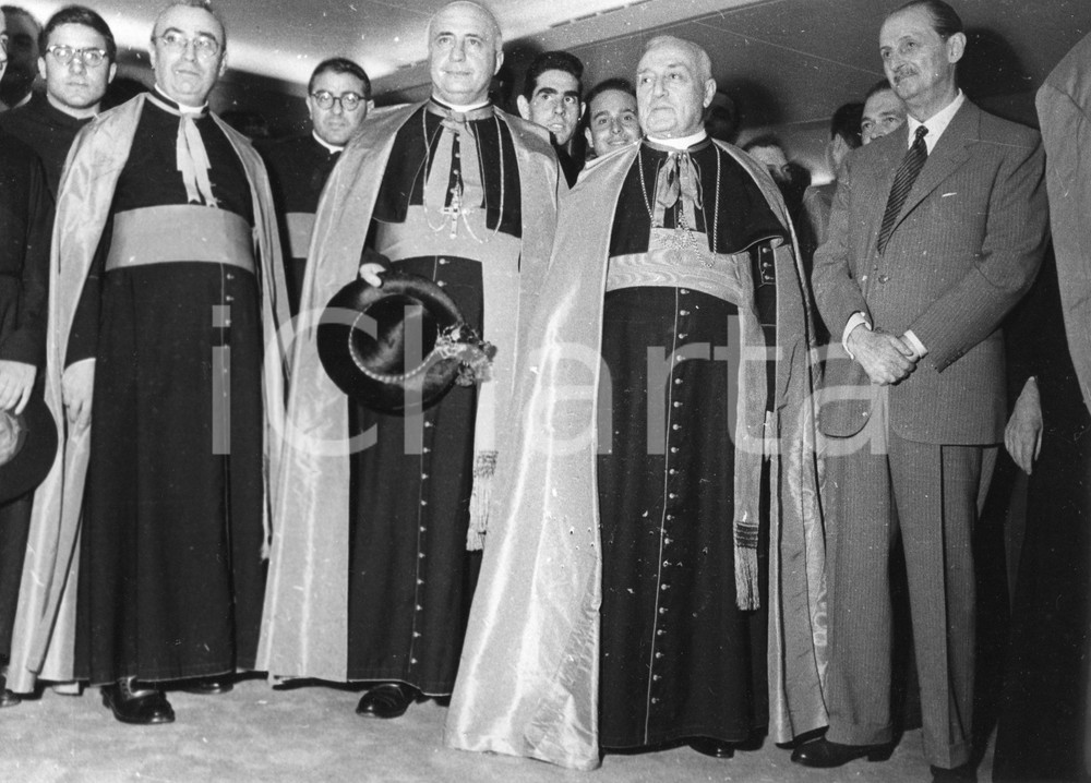 Fotografia d epoca originale 1955 GENOVA Arrivo card. Benedetto Aloisi MASELLA a stazione marittima  Foto 3 1