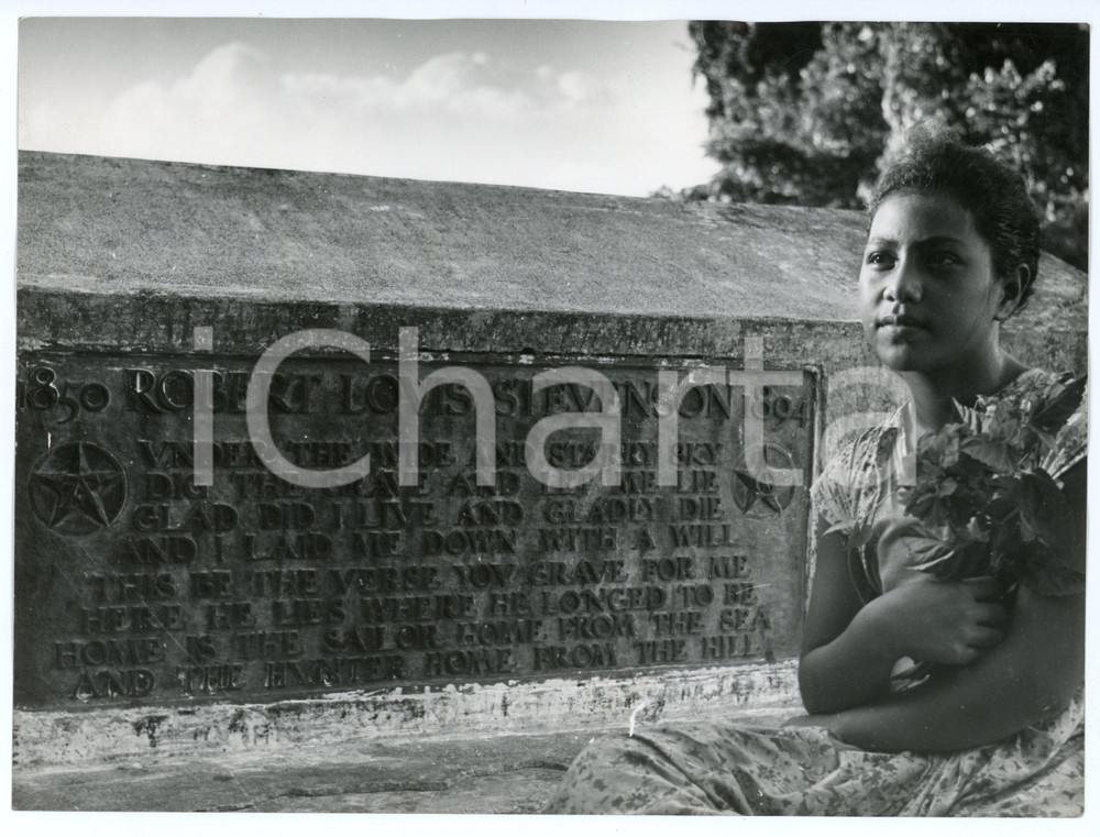 Materiale cinematografico d’epoca 1955 L ULTIMO PARADISO Regia Folco QUILICI Tomba di Robert Louis STEVENSON Foto 1