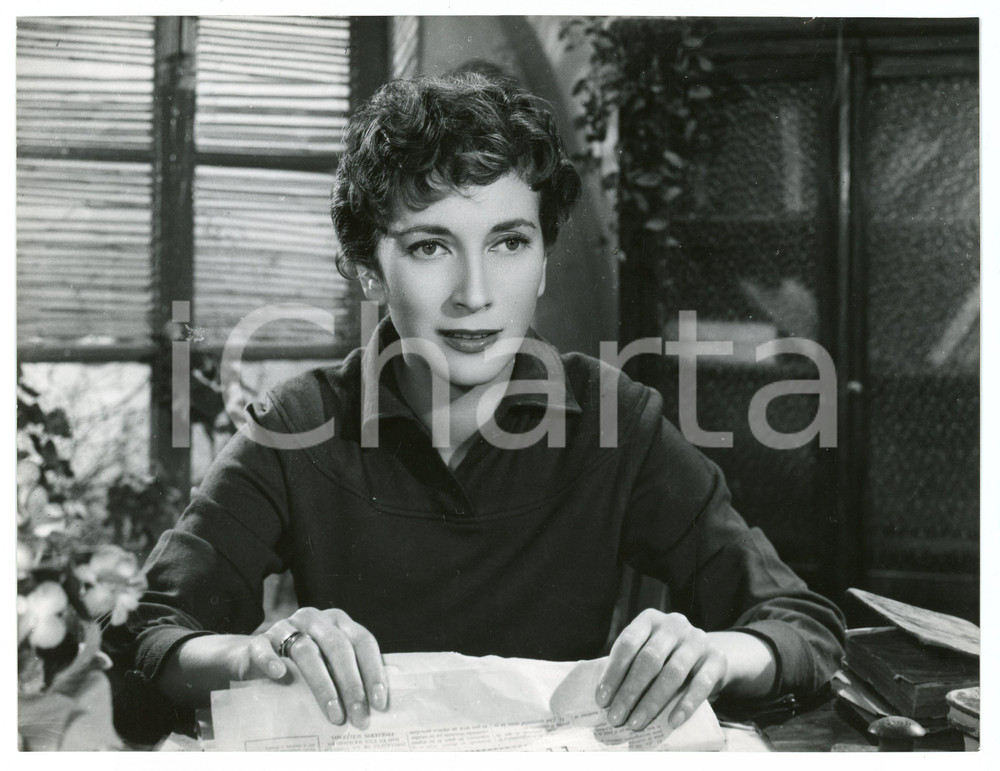 Materiale cinematografico d’epoca 1956 CINEMA Calabuig  Valentina CORTESE Regia di Luis Garcia BERLANGA Foto 1