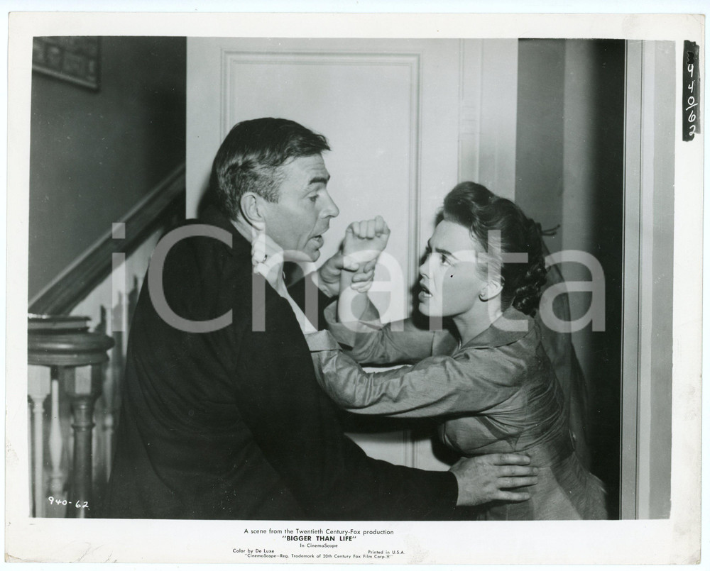 Materiale cinematografico d’epoca 1956 BIGGER THAN LIFE James MASON Barbara RUSH Regia di Nicholas RAY Foto 1