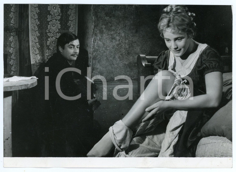 Materiale cinematografico d’epoca 1956 CINEMA Gervaise  Maria SCHELL François PÉRIER Regia di René CLÉMENT Foto 1