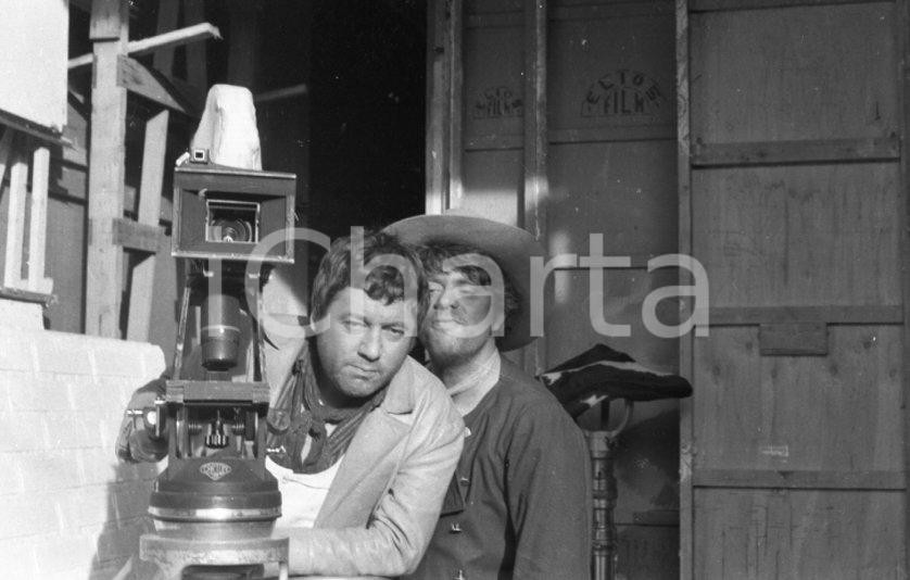 Fotografia d epoca originale 1969 I quattro del pater noster Paolo  VILLAGGIO Lino TOFFOLO NEGATIVO ORIGINALE 1