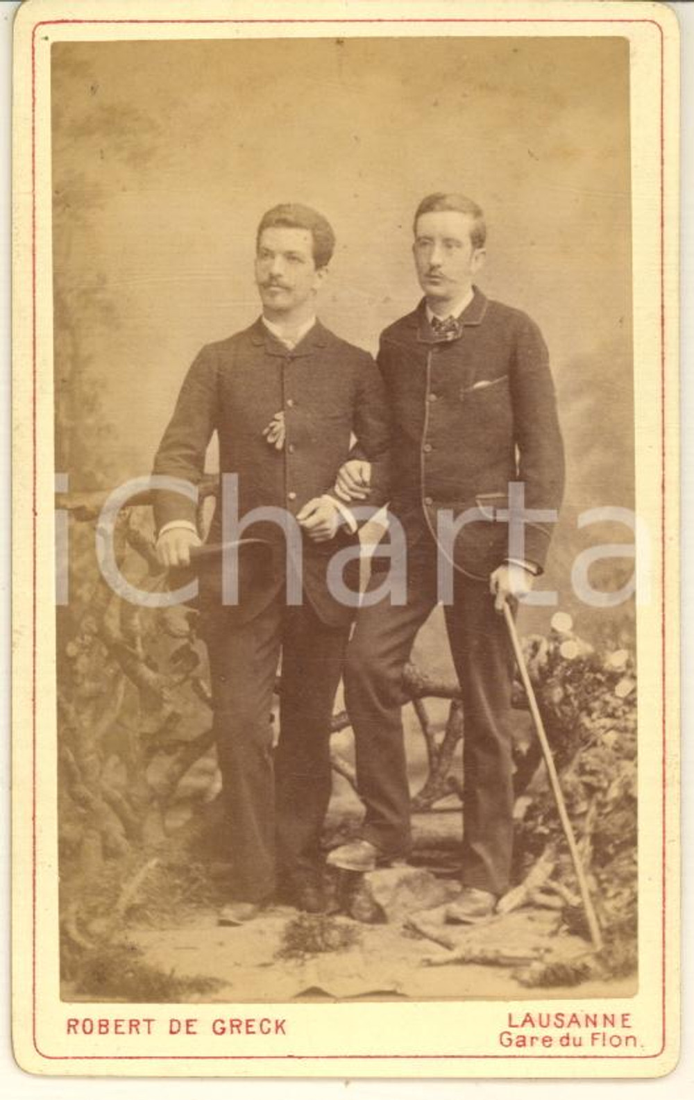 Fotografia d epoca originale 1890 ca LAUSANNE Due fratelli in abito da passeggio Foto CDV Robert DE GRECK 1