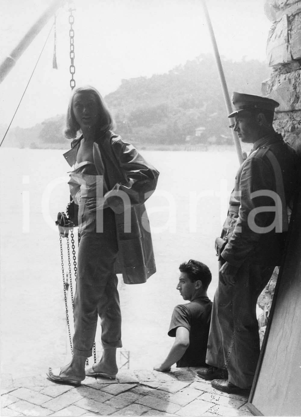 Fotografia d epoca originale 1958 RAPALLO Attrice Dorian GRAY sul lungomare  Foto 18x24 cm 1