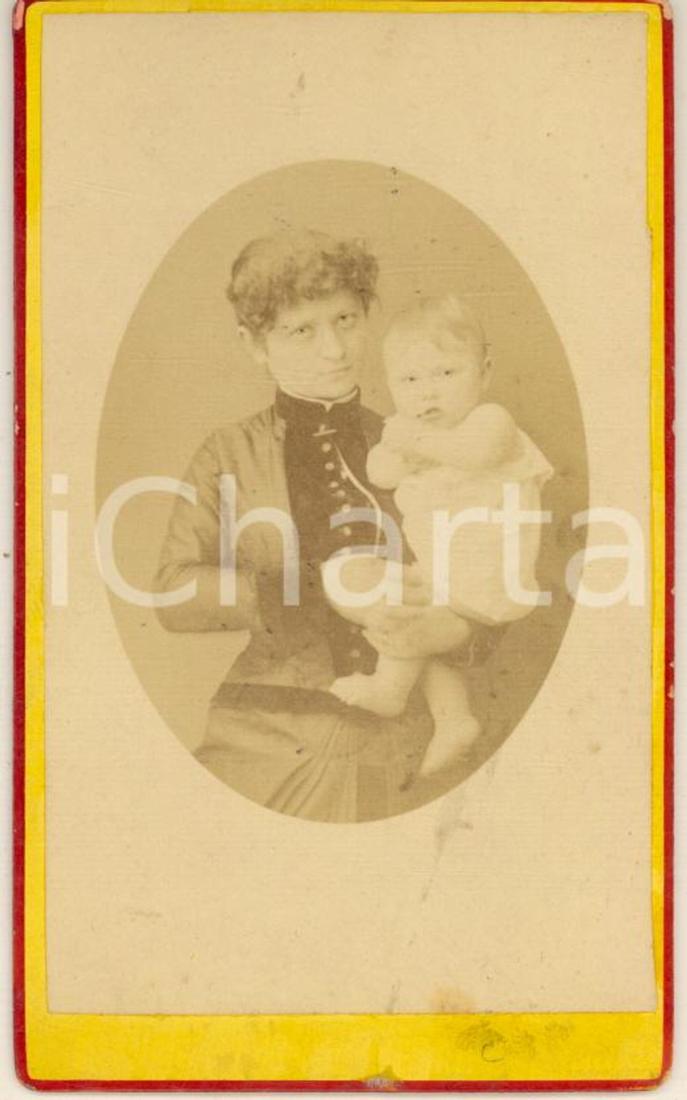 Fotografia d epoca originale 1887 MILANO ? Madre con il figlio di pochi mesi  Ritratto Foto CDV 2 1