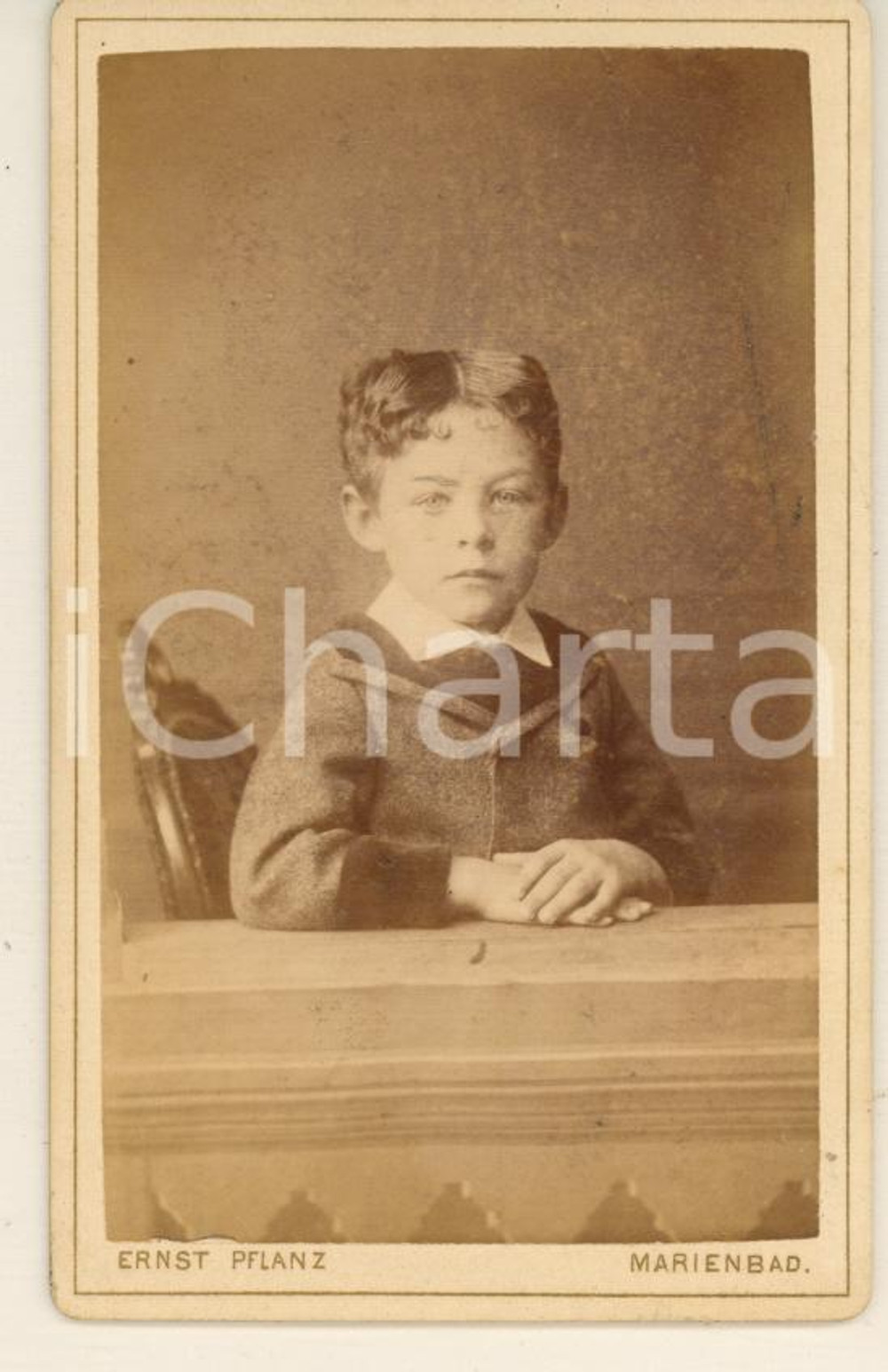 Fotografia d epoca originale 1890 ca MARIENBAD / MARIANSKE LAZNE Ritratto di bambino Foto CDV 1