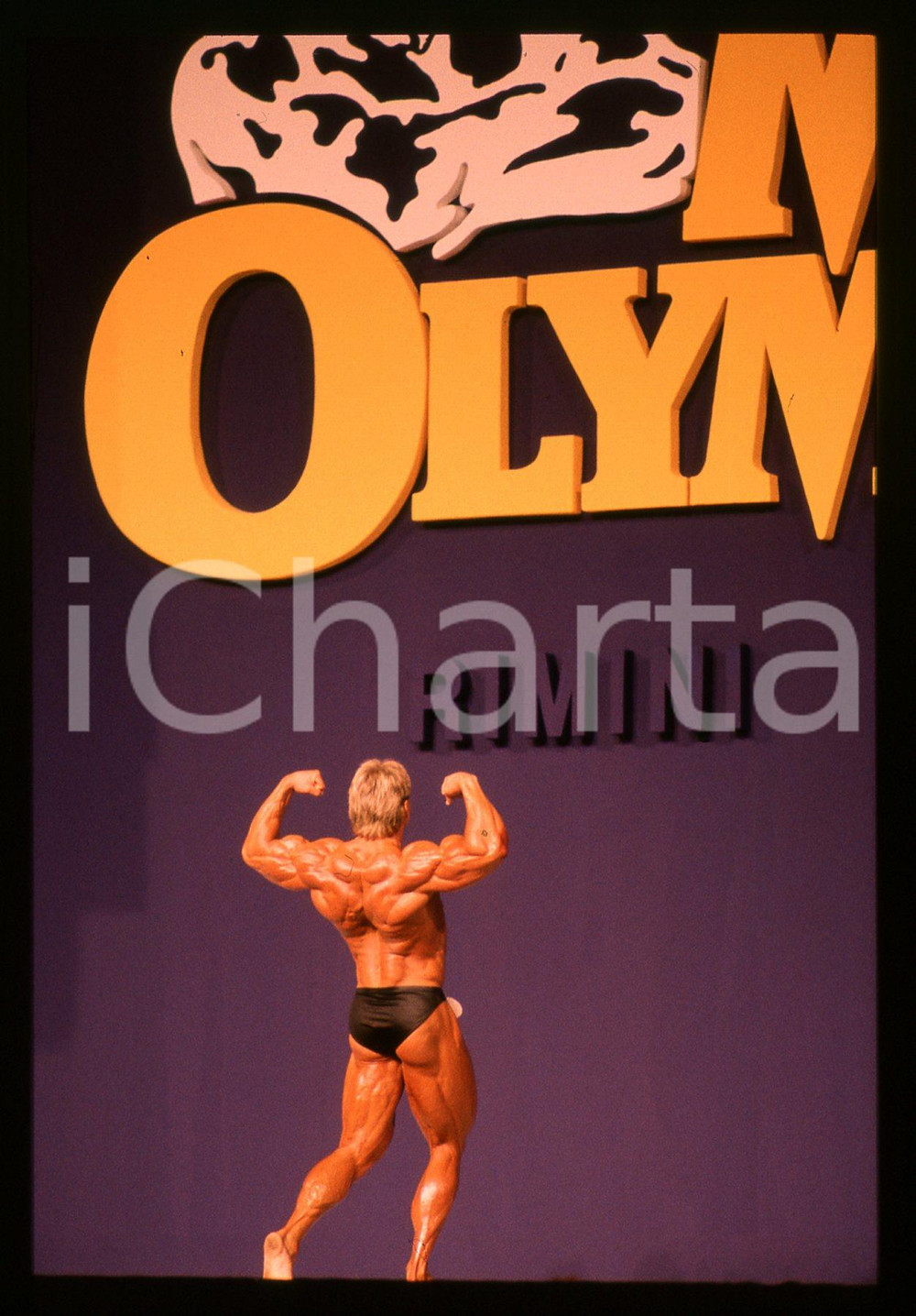 Negativo, diapositiva originale 1989 RIMINI BODYBUILDING  MR. OLYMPIA  Atleta in gara 35mm VINTAGE SLIDE 2 1