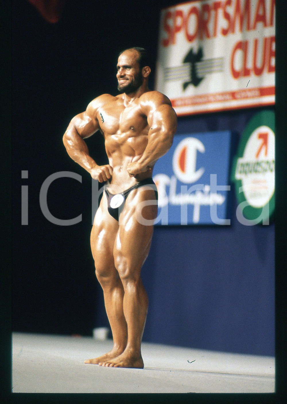 Fotografia d epoca originale 1989 RIMINI  PREMCHAND DEGRA in gara a MR. OLYMPIA 35mm VINTAGE SLIDE 1