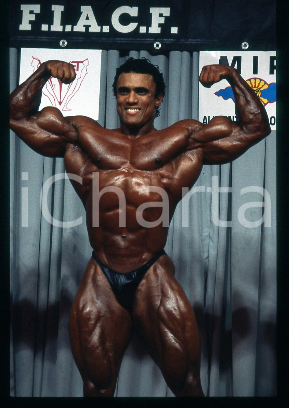 Fotografia d epoca originale 1994 MILANO  IFBB GRAND PRIX ITALY  Charles CLAIRMONTE 35mm VINTAGE SLIDE 1