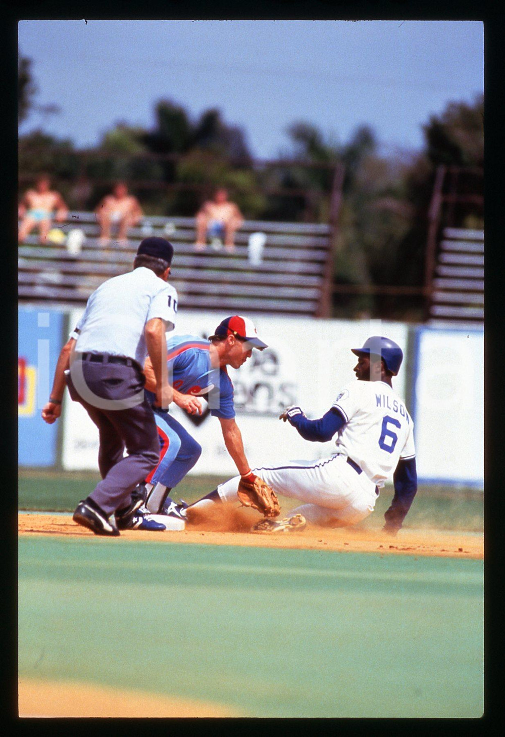 Fotografia d epoca originale 1988 BASEBALL Willie WILSON KANSAS CITY ROYALS in gara MLB 35mm VINTAGE SLIDE 1
