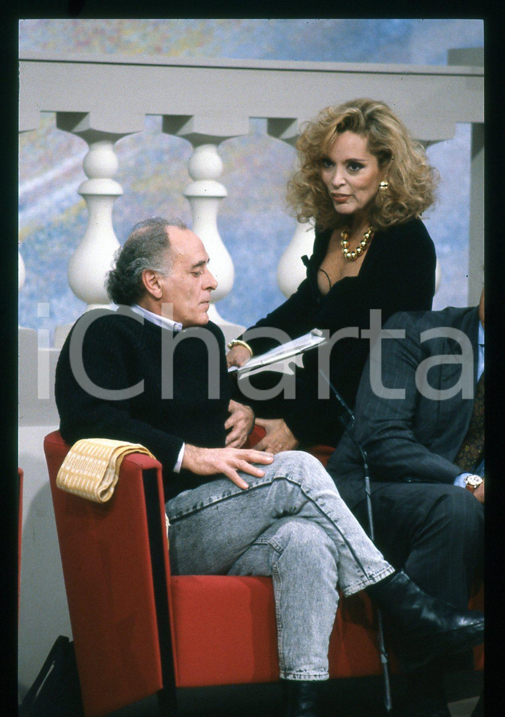 Fotografia d epoca originale 1990 ca COSTUME  Pietro VALPREDA e Silvana GIACOBINI 35mm VINTAGE SLIDE 1