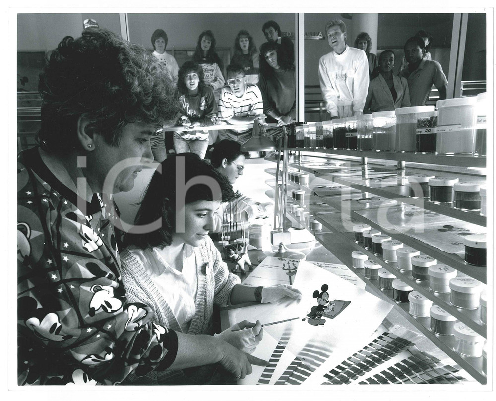 Fotografia d epoca originale 1989 DISNEY  MGM STUDIOS Magic of Disney animation  Cels of MICKEY MOUSE Photo 1