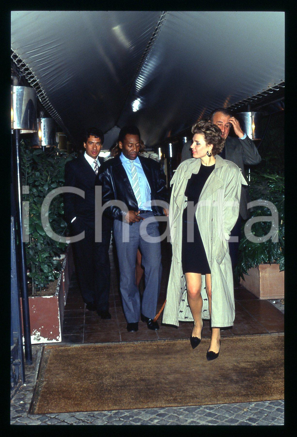 Fotografia d epoca originale 1985 ca ROMA PELÈ EDSON ARANTES do NASCIMENTO al JACKIE O  35mm VINTAGE SLIDE 9 1