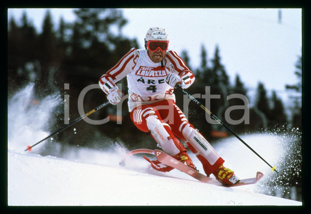Fotografia d epoca originale 1988 ARE SCI  Bernhard GSTREIN durante lo SLALOM SPECIALE 35mm VINTAGE SLIDE 1