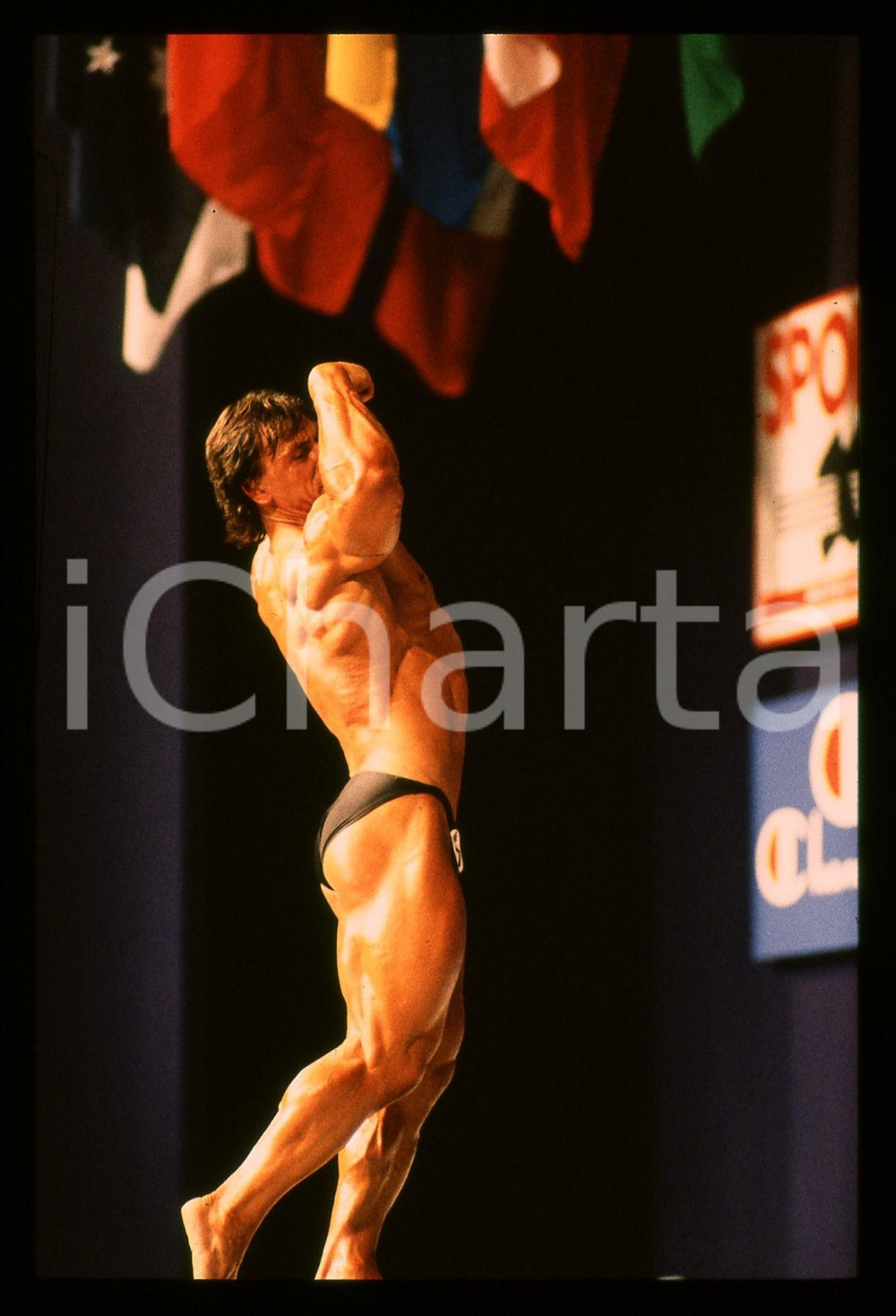 Fotografia d epoca originale 1989 RIMINI  Bodybuilder in gara a MR. OLYMPIA 35mm VINTAGE SLIDE 3 1