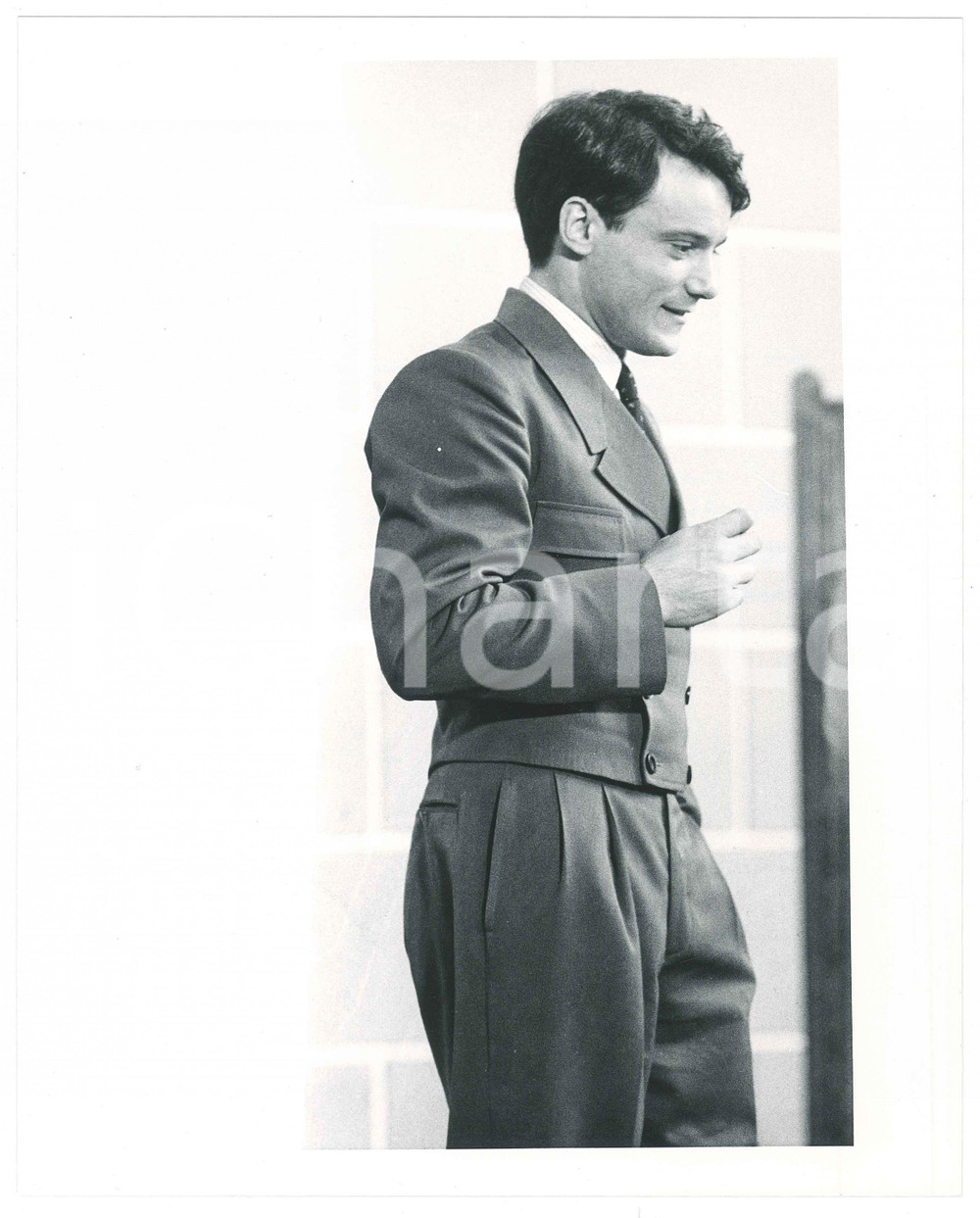 Materiale cinematografico d’epoca 1985 ca ITALIA  MUSICA Massimo RANIERI cantante  Foto 20x25 2 1