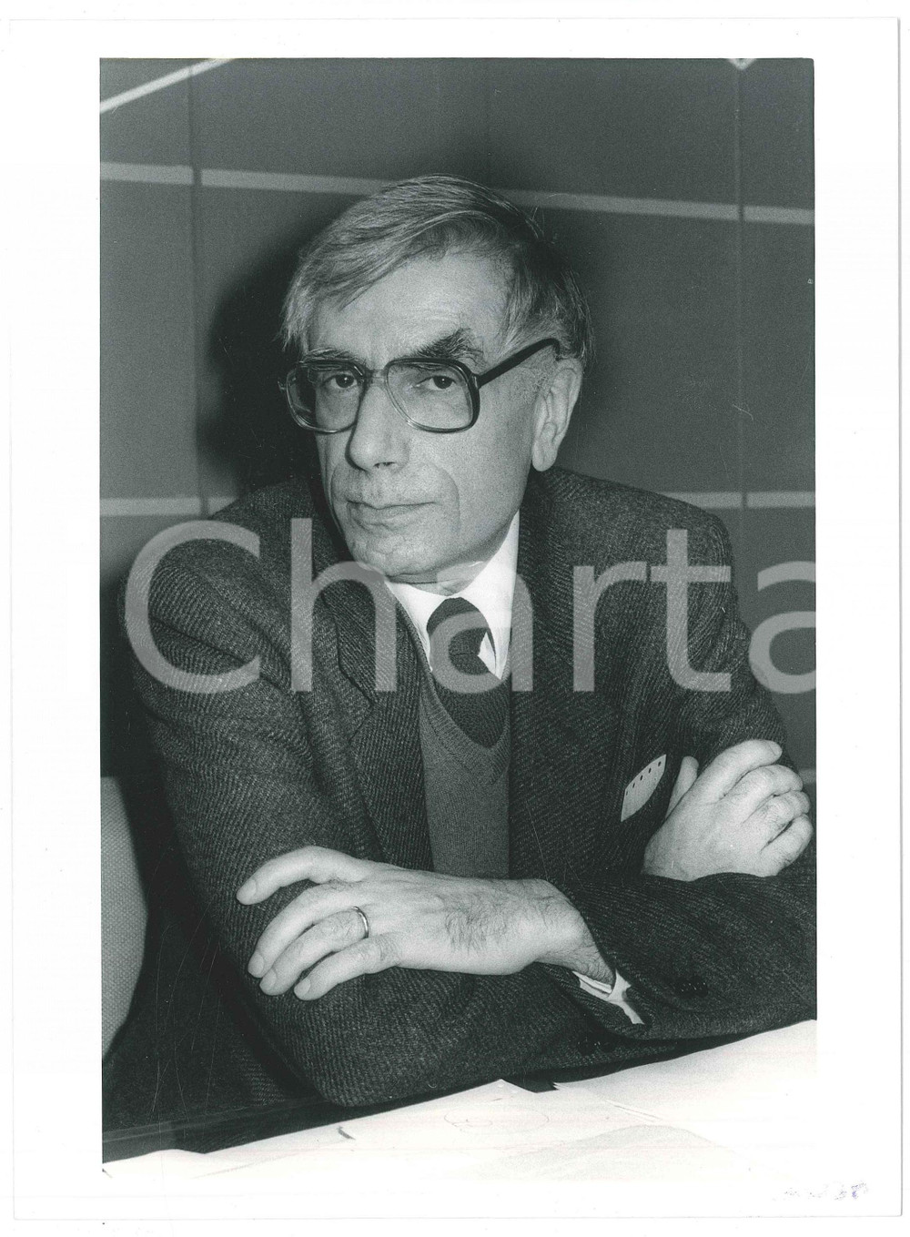 Fotografia d epoca originale 1985 ca ITALIA Sergio RICOSSA Ritratto dell economista  Foto 18x24 1 1
