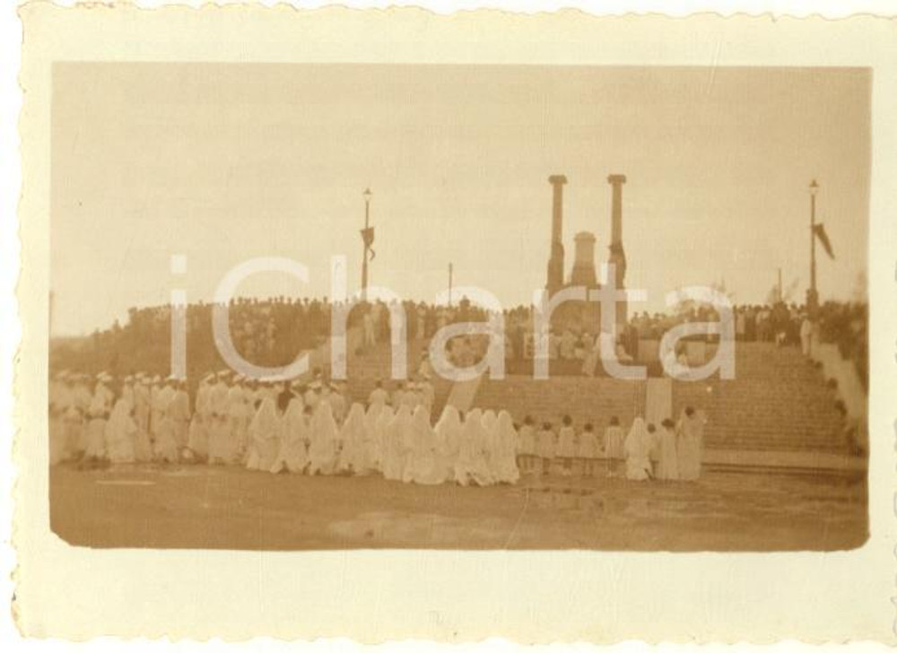 Fotografia d epoca originale 1936 AOI MOGADISCIO Corpus Domini  Benedizione del vescovo Foto 9x6 cm 2 1