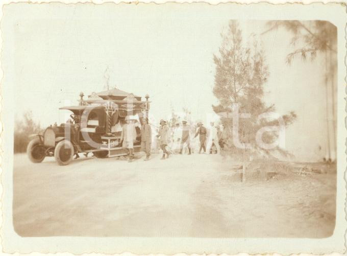 Fotografia d epoca originale 1936 AOI MOGADISCIO SOMALIA Solenne corteo funebre  Foto 9x6 cm 1