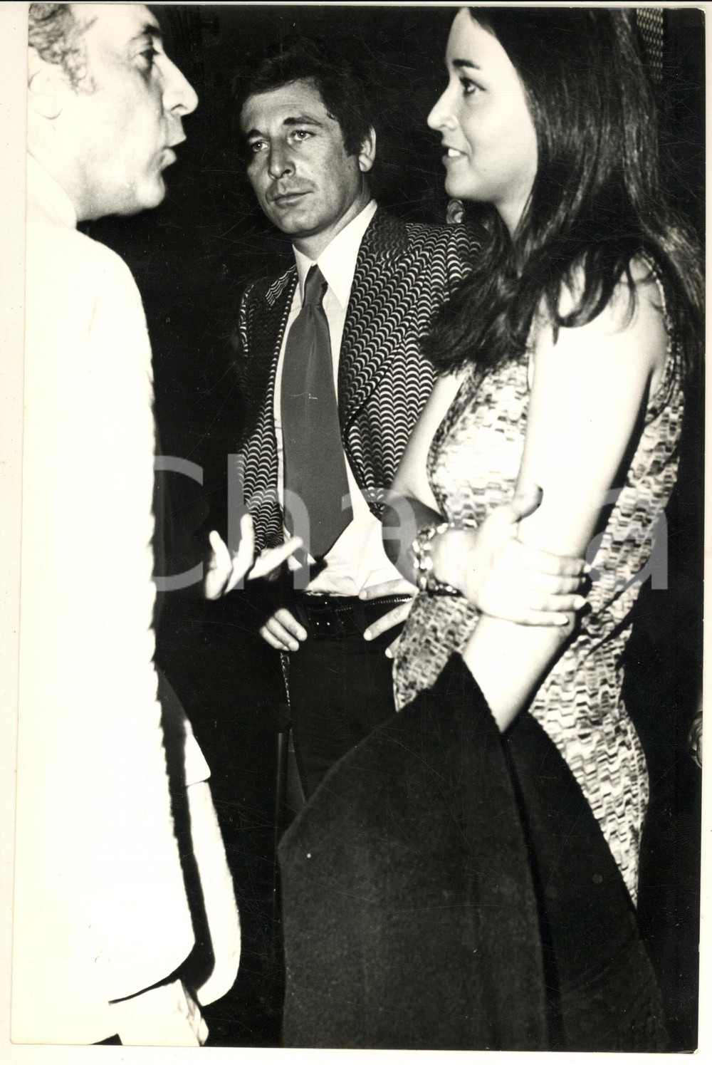 Fotografia d epoca originale 1970 ca COSTUME ITALIA Paola GASSMAN e Ugo PAGLIAI a una serata Foto 2 1