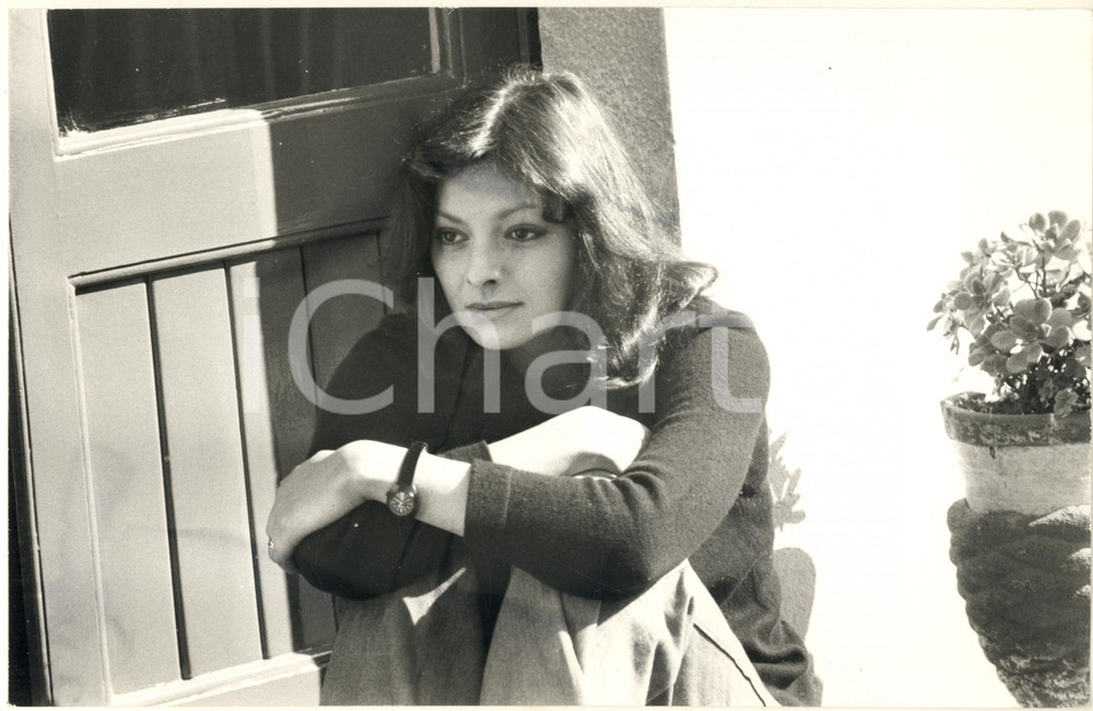 Fotografia d epoca originale 1974 SICILIA Film Catene  Rosemarie DEXTER sul set Foto 1 1