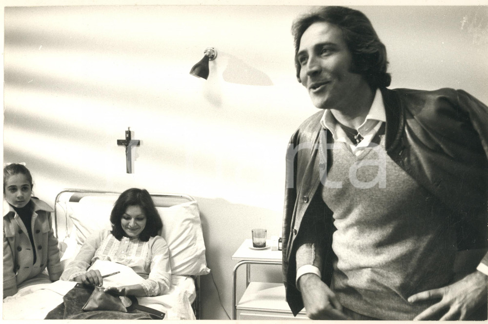 Fotografia d epoca originale 1974 Film Catene  Maurizio MERLI Rosemarie DEXTER  Scena ospedale Foto 2 1