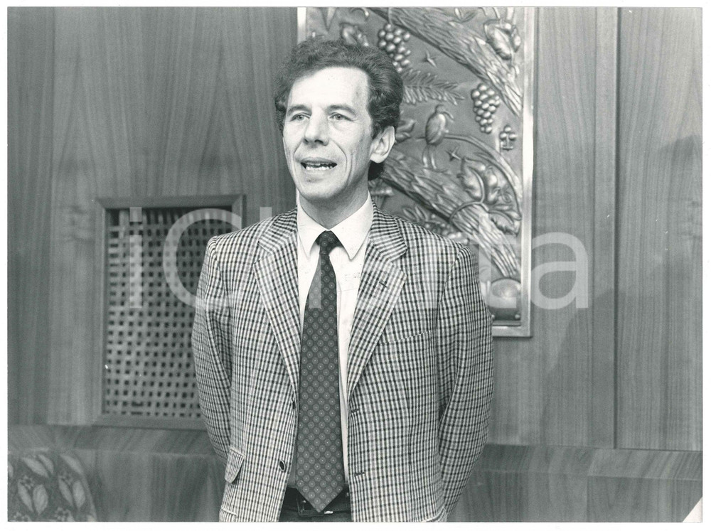 Fotografia d epoca originale 1988 WIEN  LUCONA AFFAIR Hans PRETTEREBNER Author of DER FALL LUCONA Photo 1 1
