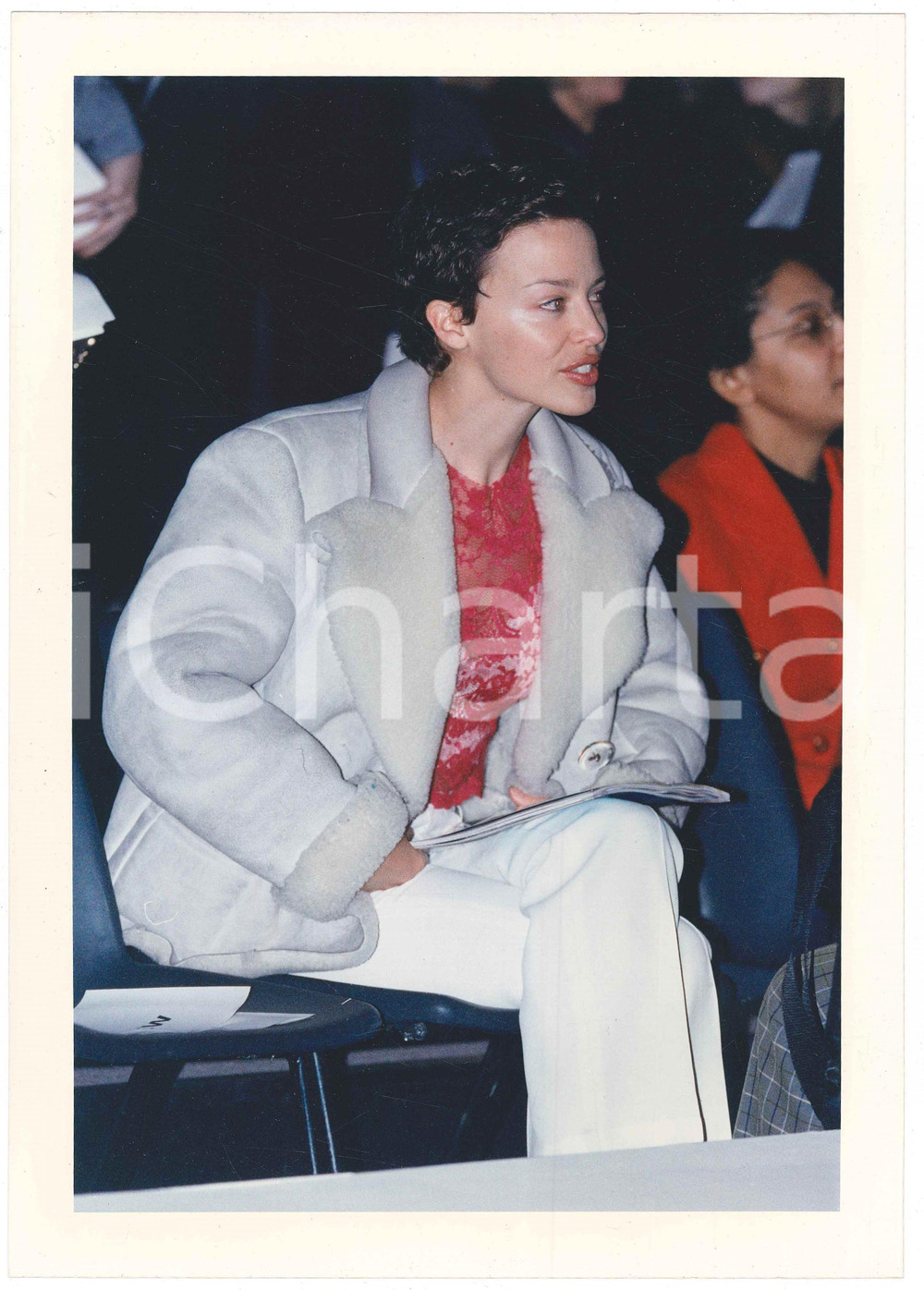 Fotografia d epoca originale 1996 LONDON FASHION WEEK Kylie MINOGUE at Owen GASTOR fashion show  Photo 1