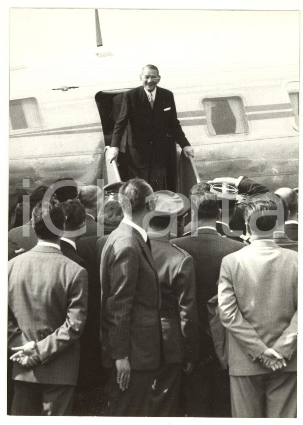 Fotografia d epoca originale 1957 ROMA Aeroporto Ciampino  Partenza del presidente RenÃ© COTY Foto 13x18 cm 1