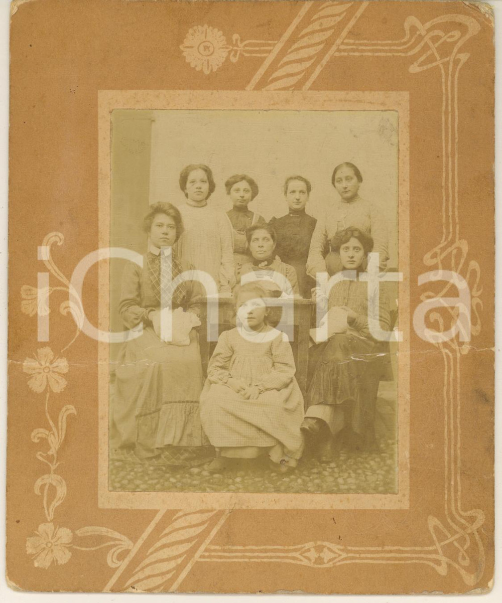 Fotografia d epoca originale 1915 ca ITALIA Gruppo di sarte Foto COSTUME DANNEGGIATA 14x17 cm 1