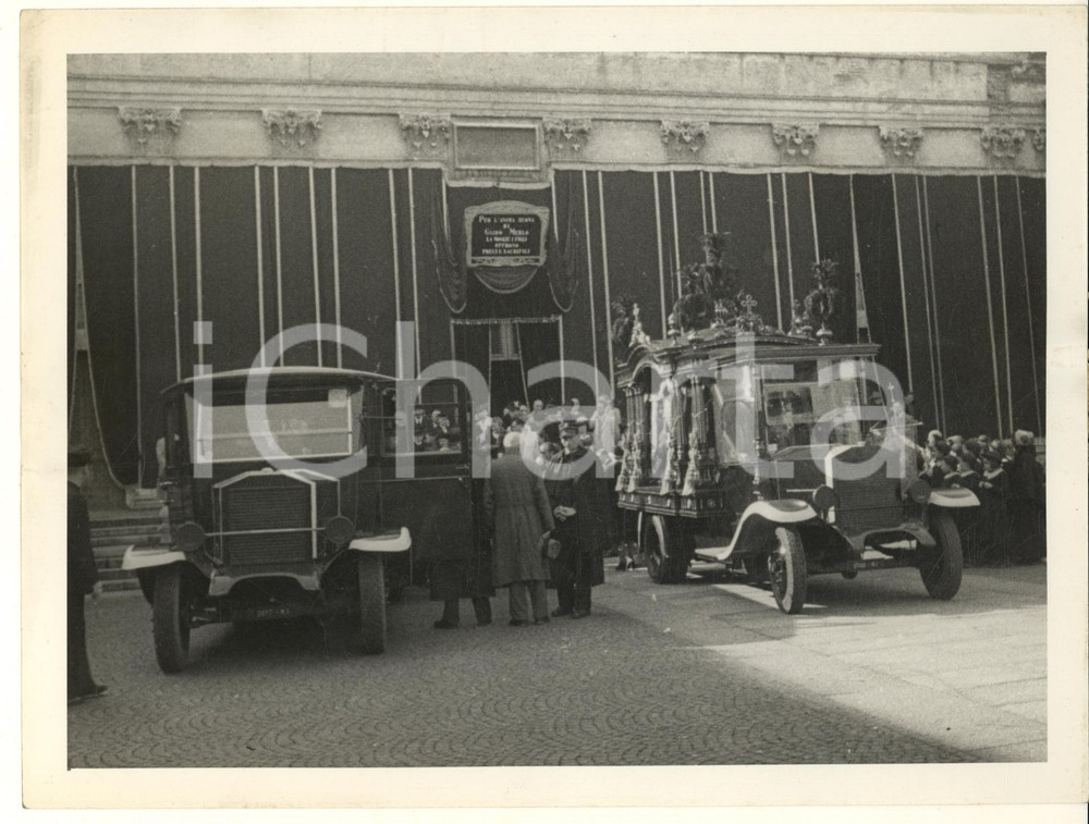 Fotografia d epoca originale Ottobre 1944 WW2 MILANO Chiesa S. Vittore al Corpo  Funerali  Foto 2 1
