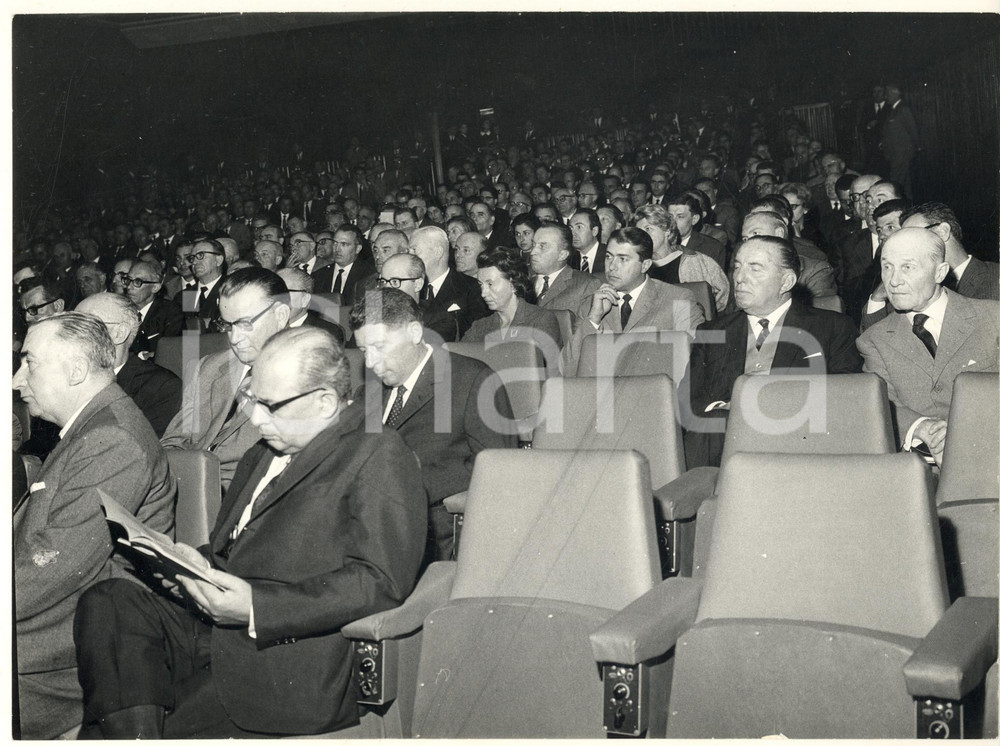 Fotografia d epoca originale 1964 TORINO  MET  64 e Giornata di Metallurgia  Partecipanti Foto 24x18 cm 1