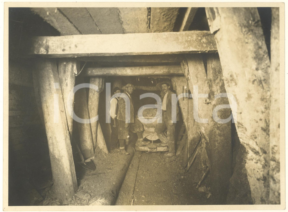 Fotografia d epoca originale 1931 Miniere MONTE AMIATA  CIVITELLA  Avanzamento in galleria Foto 24x18 cm 1