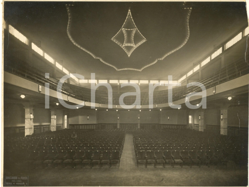 Fotografia d epoca originale 1930 ARCHITETTURA MILANO Nuovo Teatro PUCCINI  La sala  Foto 1