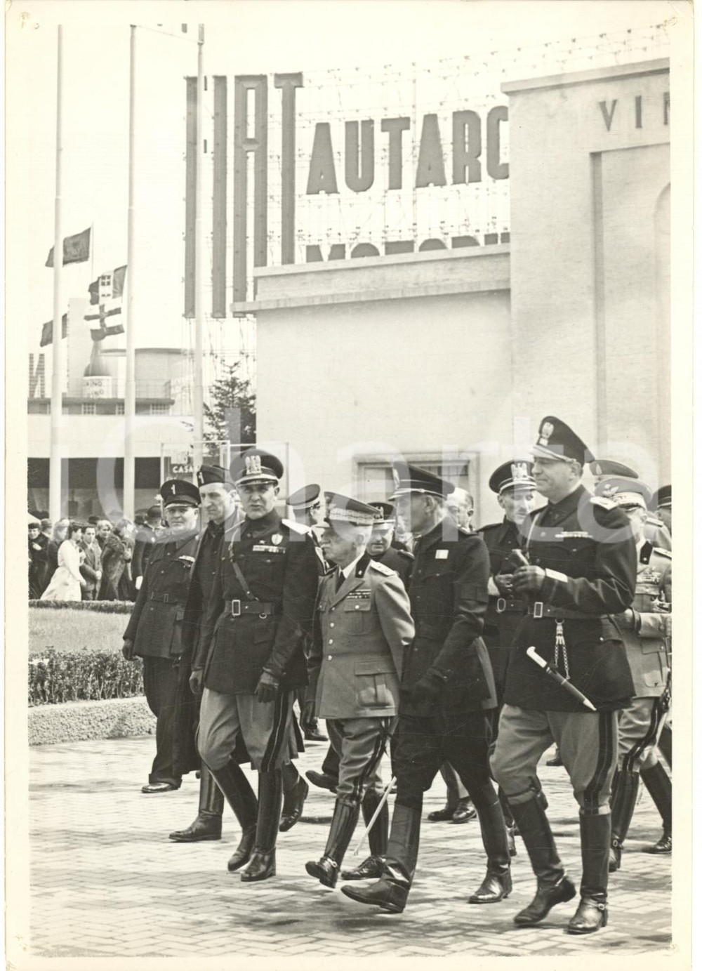 Fotografia d epoca originale 1939 MILANO Fiera Campionaria  Visita re Vittorio Emanuele III Foto 13x18 cm 1