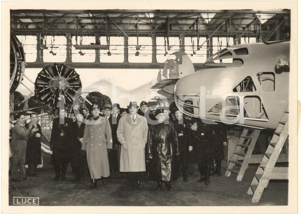 Fotografia d epoca originale 1937 MILANO Officine CAPRONI  Visita Milan STOJADINOVIĆ con Galeazzo CIANO Foto 1