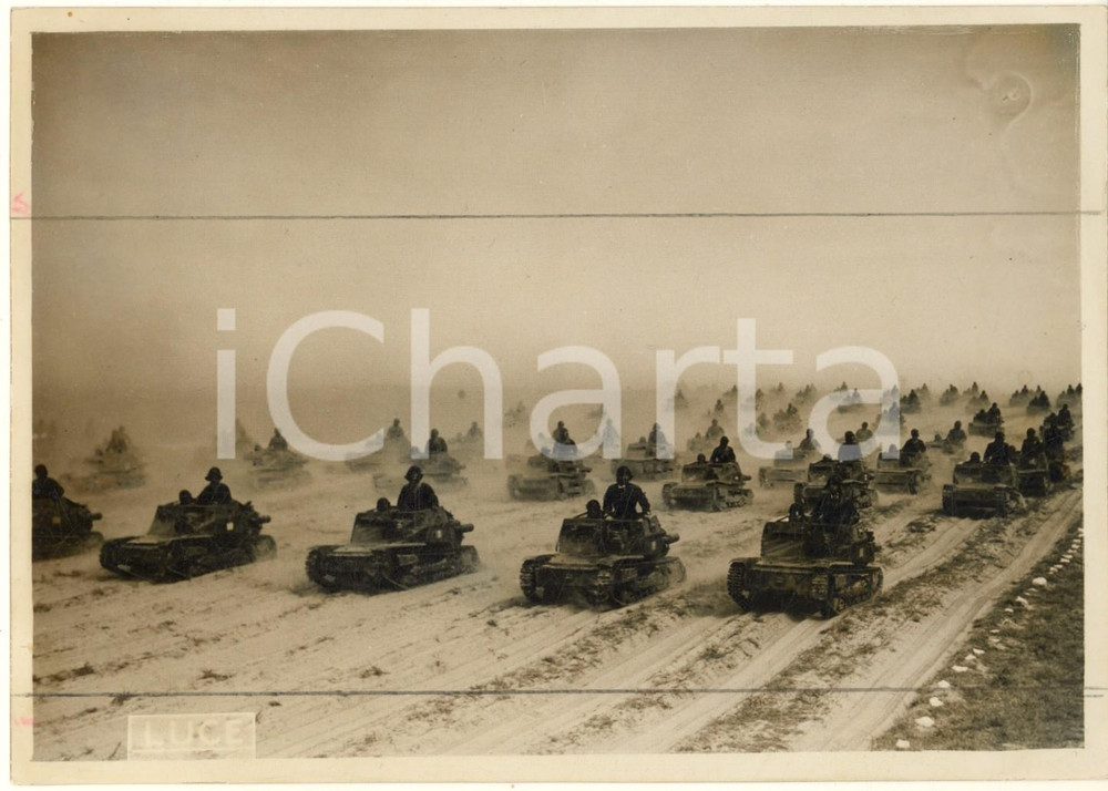 Fotografia d epoca originale 1939 TRIPOLI LIBIA ITALIANA Rivista militare  Carri armati Foto18x13 cm 1