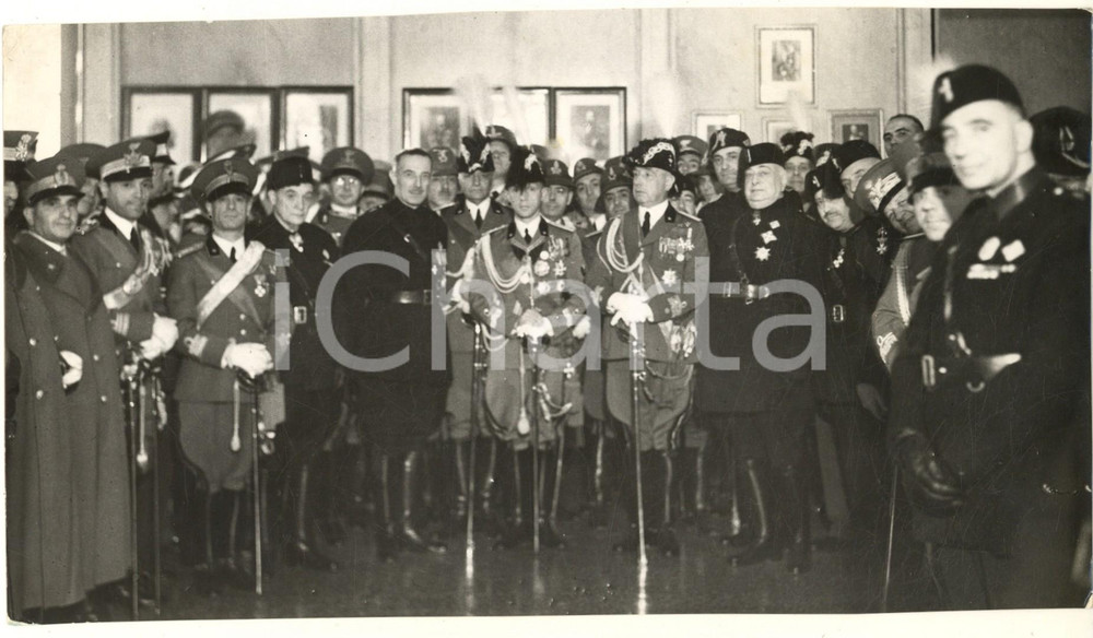 Fotografia d epoca originale 1936 MILANO Duca di Bergamo al comando della Divisione Legnano  Foto 23x13 cm 1